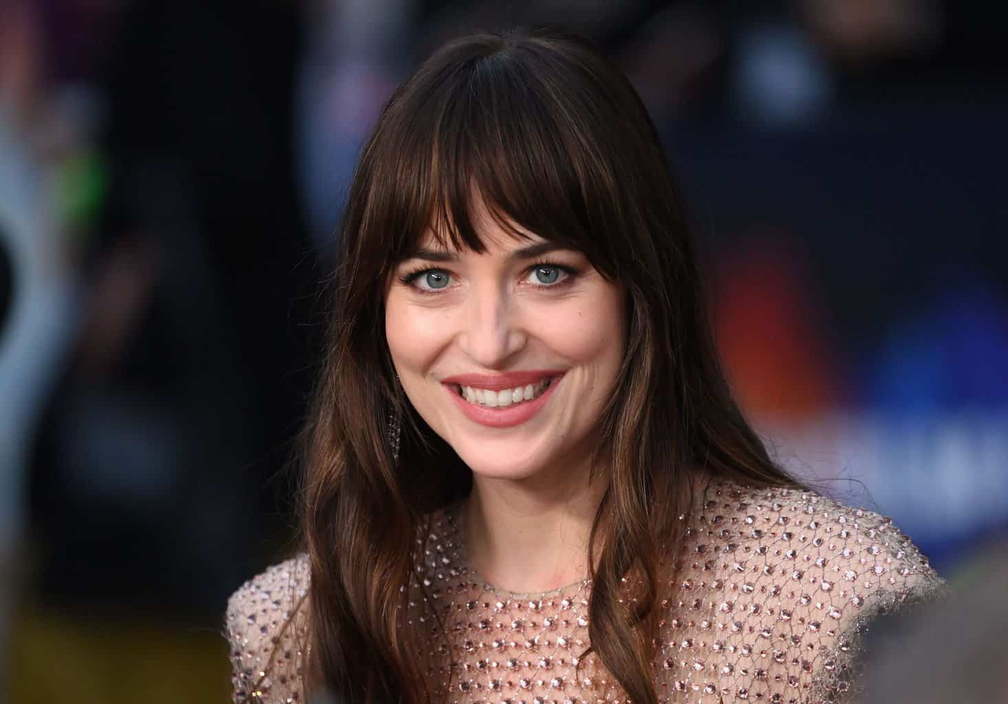 Dakota Johnson e il suo modo di addormentarsi